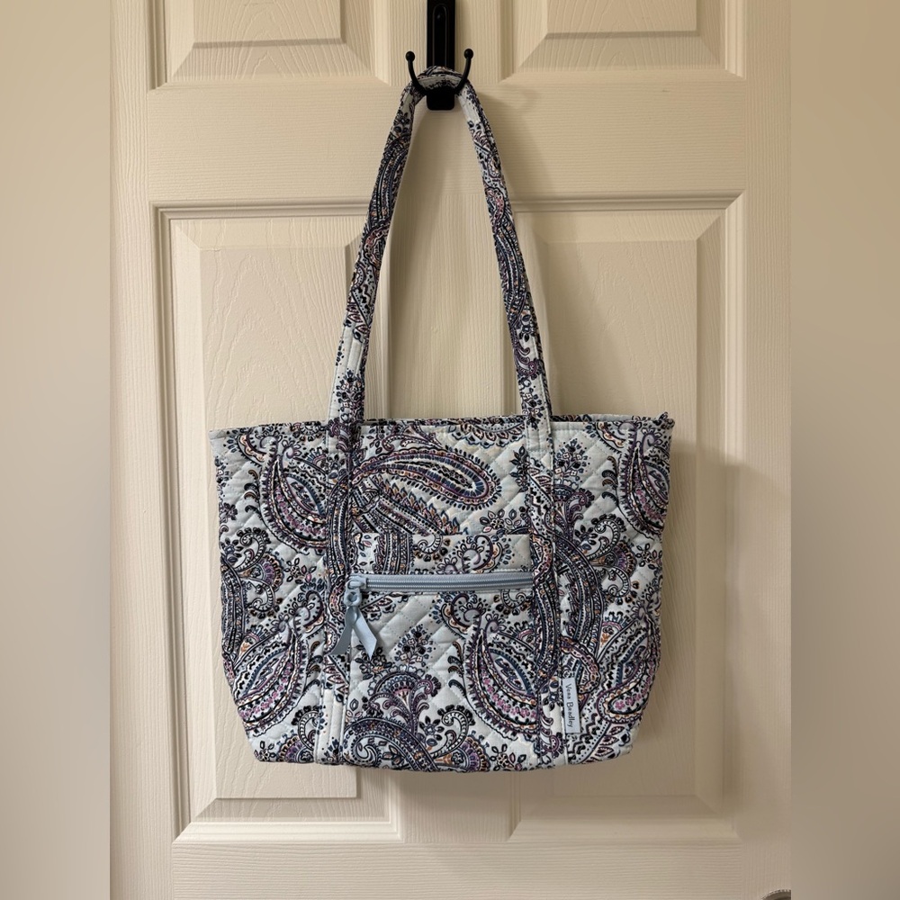 EUC Vera Bradley Small Vera Tote